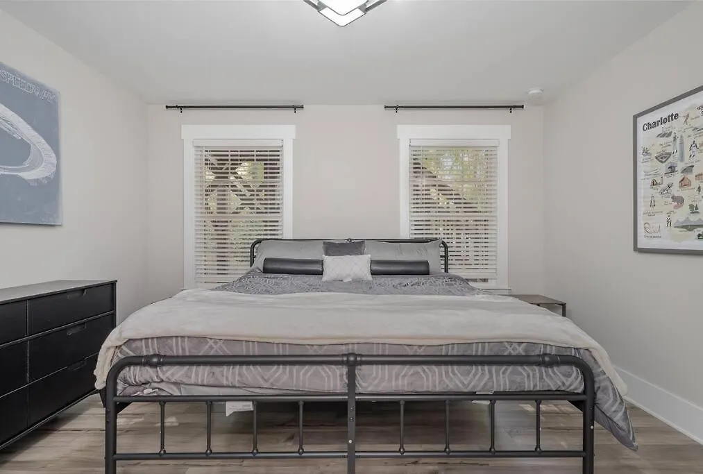 10 Mins From Uptown Clt Retreat! Villa Charlotte 0*,  United States